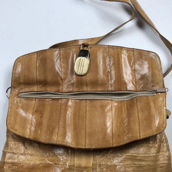 VTG, MADE IN KOREA GENUINE EEL SKIN LEATHER WOMAN BAG - Picture 6 of 16